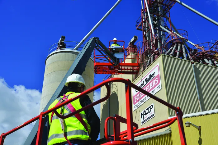 Locação de Plataformas Elevatórias em Capão Bonito